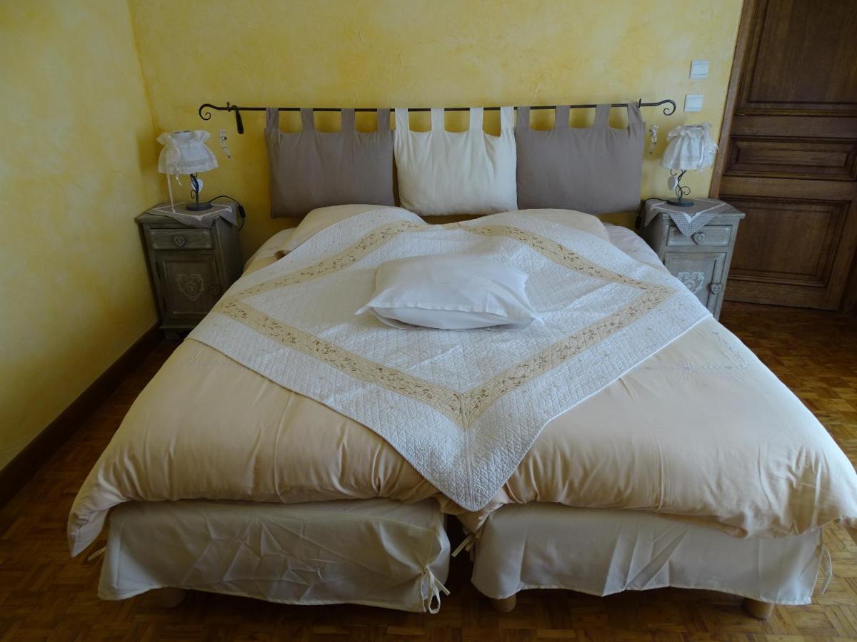 Aqui Sian Ben Hotel กาสเตลลาน ภายนอก รูปภาพ